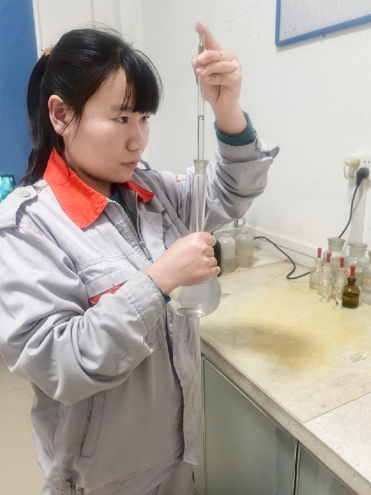匠心铸品质 责任守初心——记丰博天瑞质量守护者张金凤